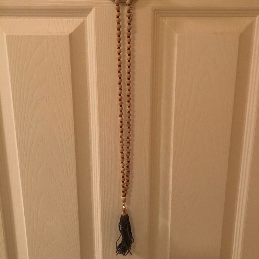 Tassel necklace